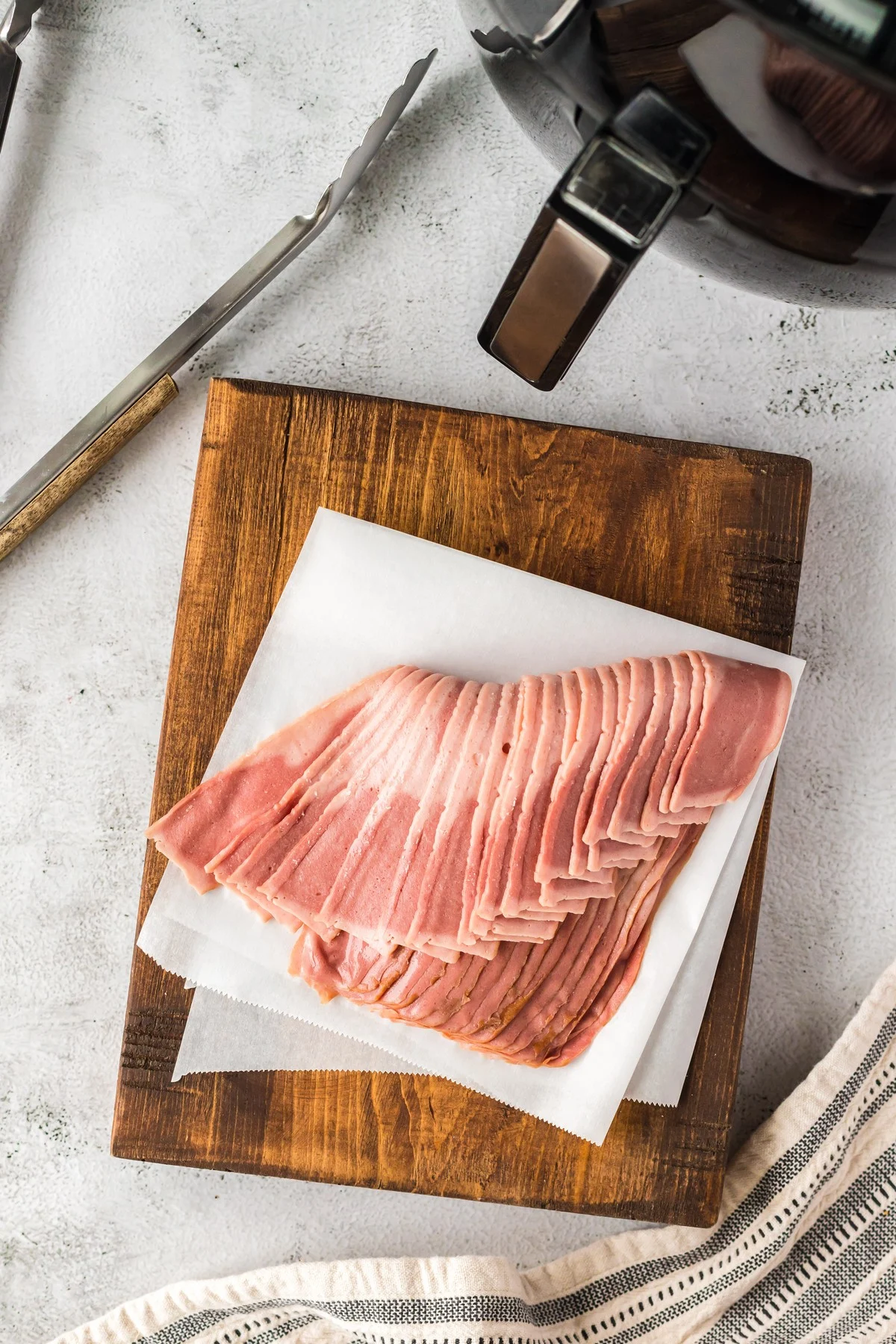 How to Make Crispy Turkey Bacon (with Video) - Cosmopolitan Cornbread